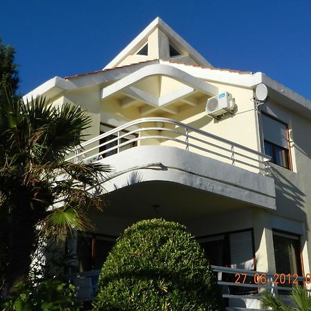 Apartments Sino More Tivat Pokoj fotografie